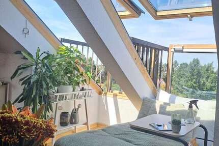 Wohnung zum Mieten in Halle 560 € 56.18 m²