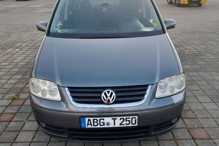 VW Touran 282.775 km 1.500 &euro; Lucka 04613