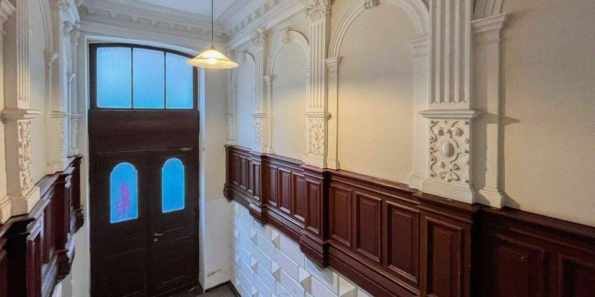 Charmante Altbauwohnung mit Stuck, Balkon & Wintergarten - Ihr neues Zuhause mit Charakter! 4 zimmer