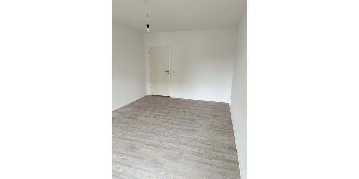 Erdgeschoßwohnung Leipzig Lausen-Grünau - 3 Zimmer, 68 m&sup2;, 505&euro; | Angebot:25246563