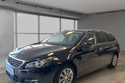 Peugeot 308 121.920 km 8.990 &euro; Leipzig 04209