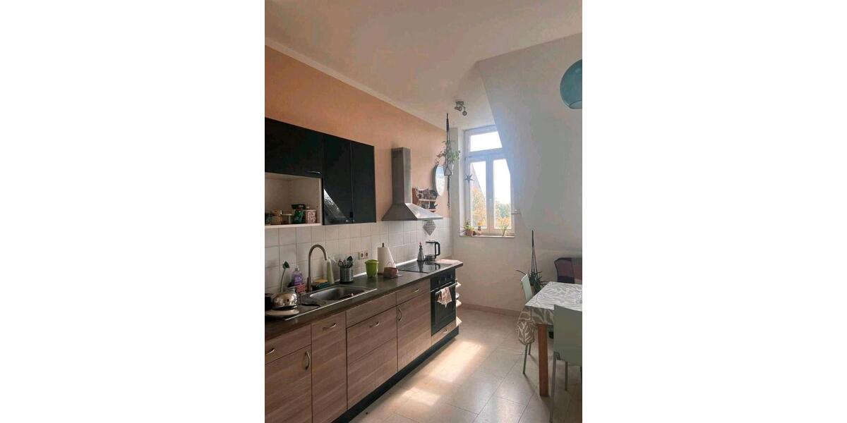 Dachgeschoßwohnung Leipzig Altwest - 15 Zimmer, 68 m&sup2;, 120&euro; | Angebot:26053230