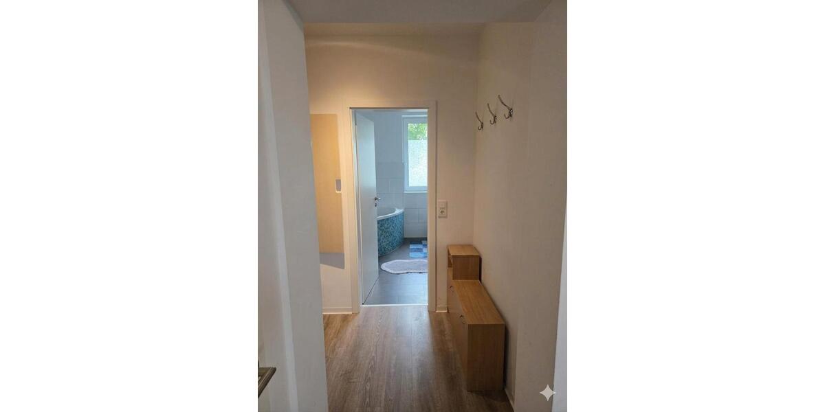 Hochparterre Merseburg - 5 Zimmer, 122 m&sup2;, 1.100&euro; | Angebot:26567418