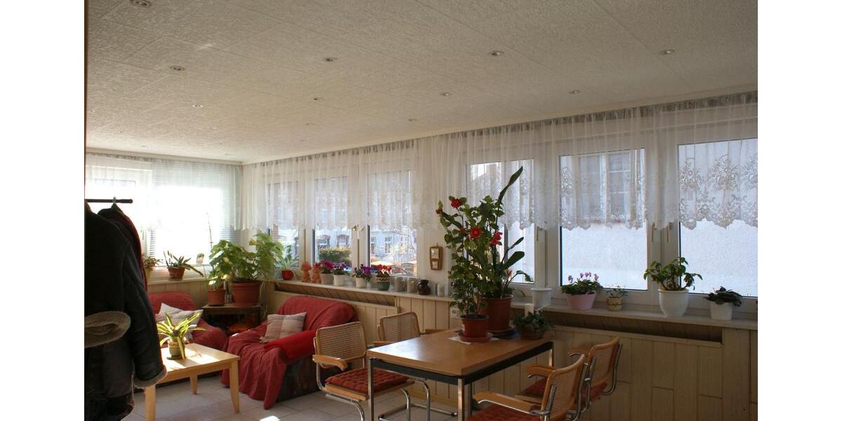 Reihenhaus Leipzig Nordwest - 4.5 Zimmer, 130 m&sup2;, 1.700&euro; | Angebot:26393158