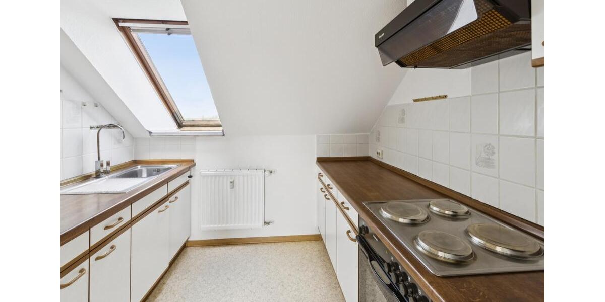 Dachgeschoßwohnung Neukieritzsch - 3 Zimmer, 72 m&sup2;, 48.500&euro; | Angebot:26877882