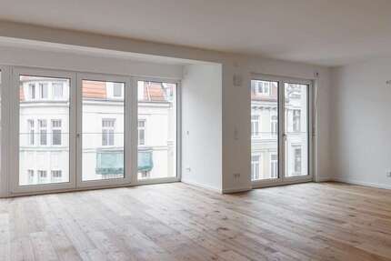 Wohnung Leipzig Zentrum-Süd - 5 Zimmer, 139 m&sup2;, 2.505&euro; | Angebot:26496236