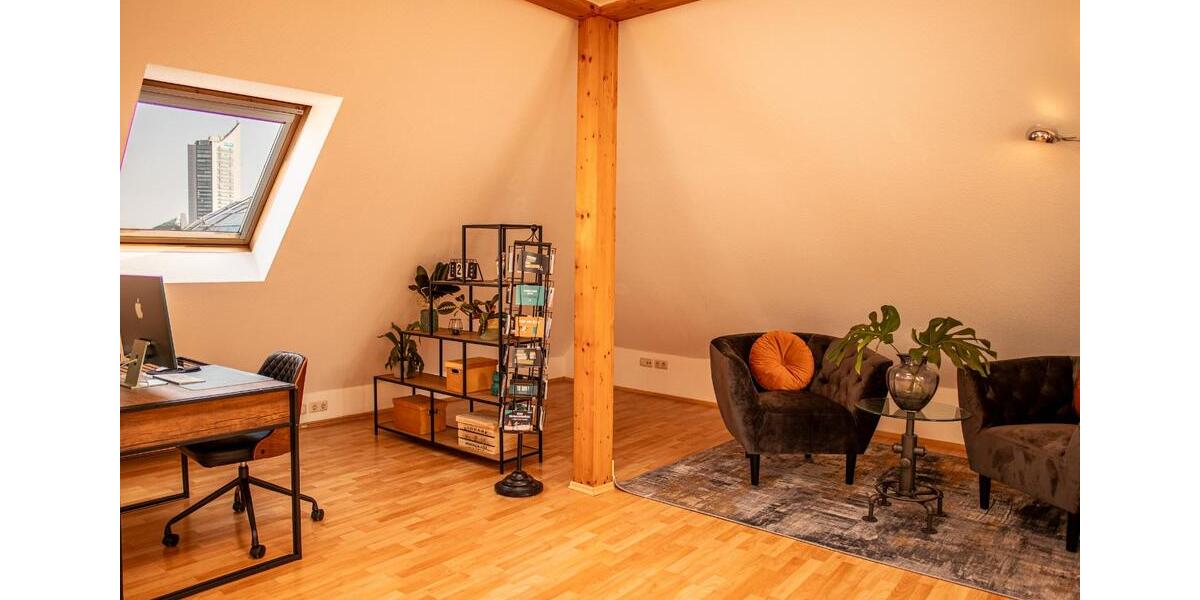 Dachgeschoßwohnung Leipzig Mitte - 3 Zimmer, 155 m&sup2;, 1.850&euro; | Angebot:25723744