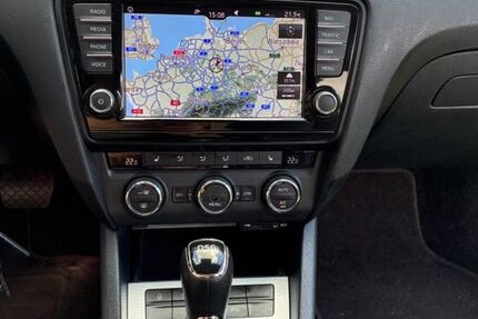 Skoda Octavia 128.500 km 12.599 &euro; Leipzig 04275