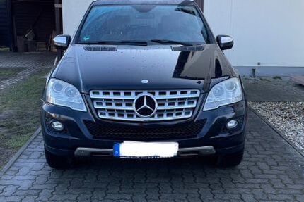 Mercedes-Benz ML 350 145.000 km 14.999 &euro; Leuna 06237