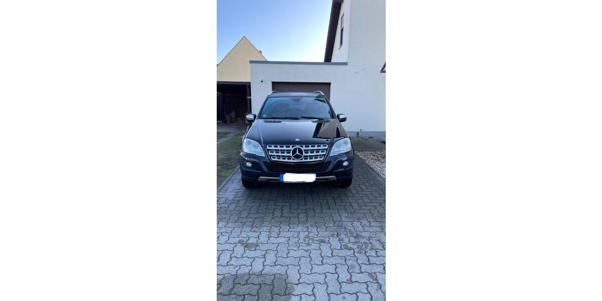 Mercedes-Benz ML 350 145.000 km 14.999 &euro; Leuna 06237