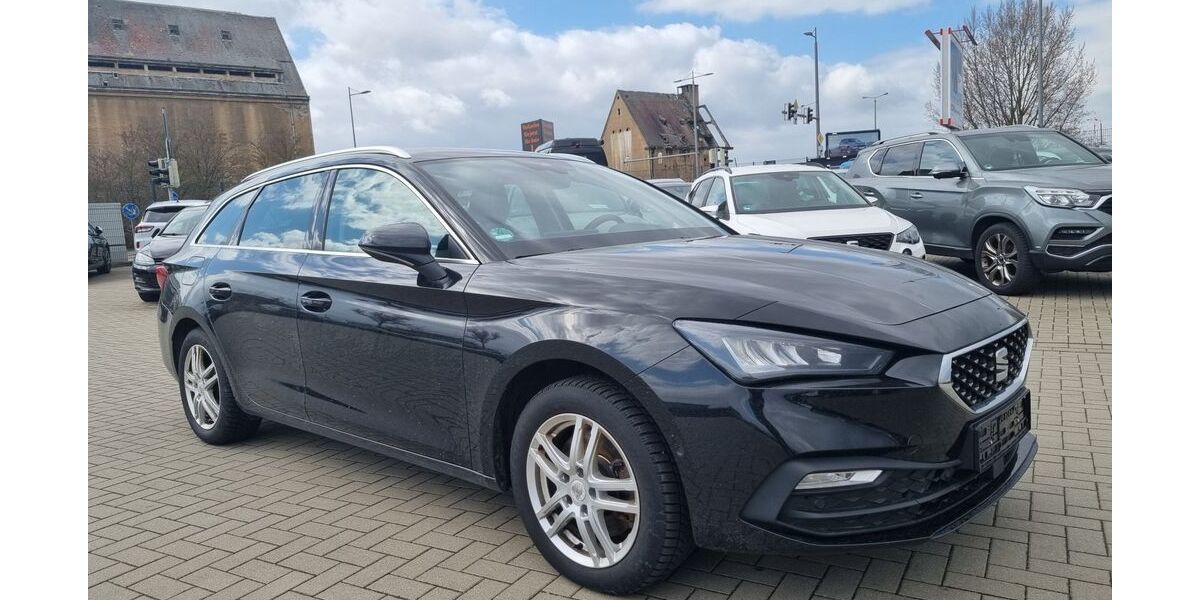 Seat Leon 166.283 km 12.990 &euro; Leipzig 04179