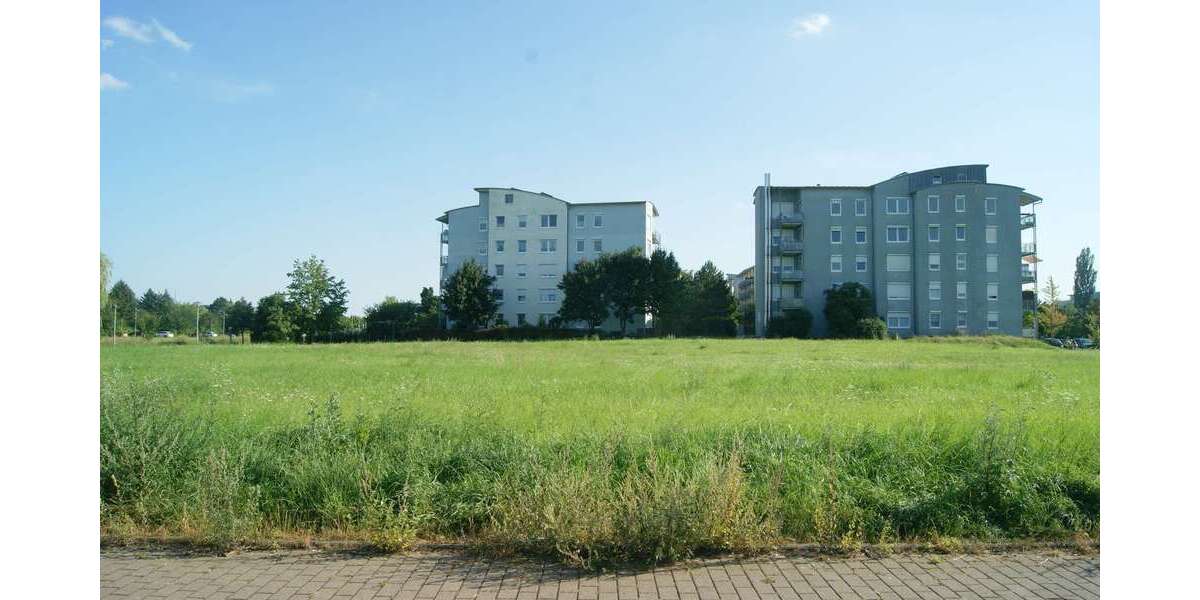 Baugrundstück mit Baugenehmigung für 6 Doppelhaushälften zimmer