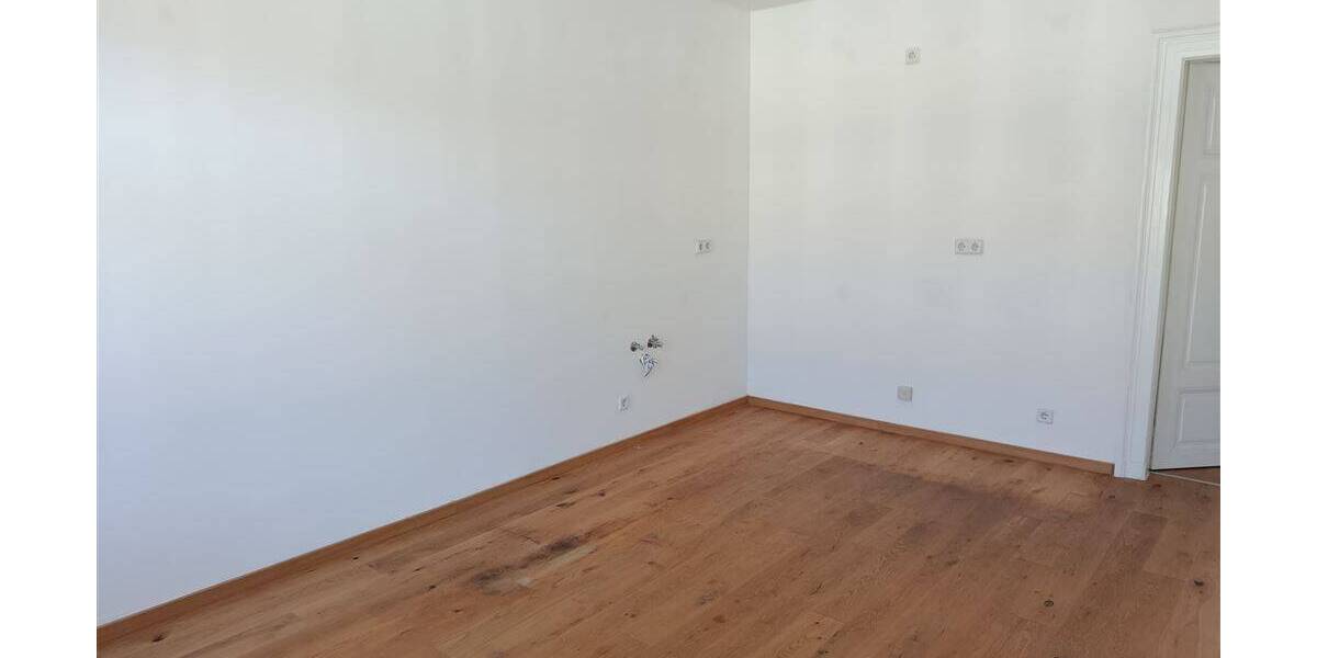 Etagenwohnung Leipzig Schönefeld-Abtnaundorf - 2 Zimmer, 73 m&sup2;, 669&euro; | Angebot:26920181