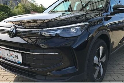 VW Tiguan 27.690 km 42.690 € Grimma 04668