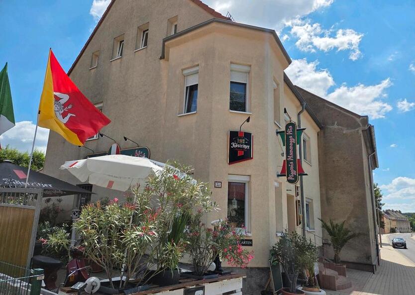 HausRestaurantPizzeria ZU VERKAUFEN!
