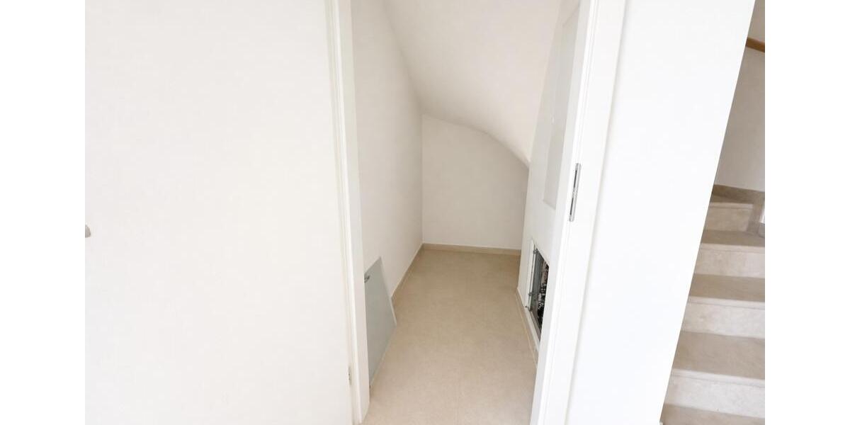 Maisonettenwohnung Zwenkau - 6 Zimmer, 158 m&sup2;, 2.438&euro; | Angebot:26587854