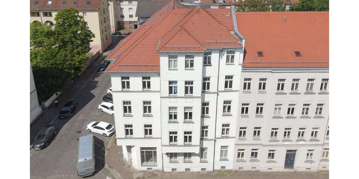 Investieren in Leipzig-Schönefeld: Denkmalgeschütztes ETW-Paket mit 5 Einheiten zimmer