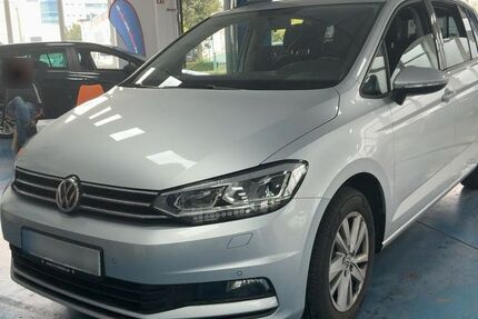 VW Touran 69.961 km 20.990 &euro; Leipzig 04347