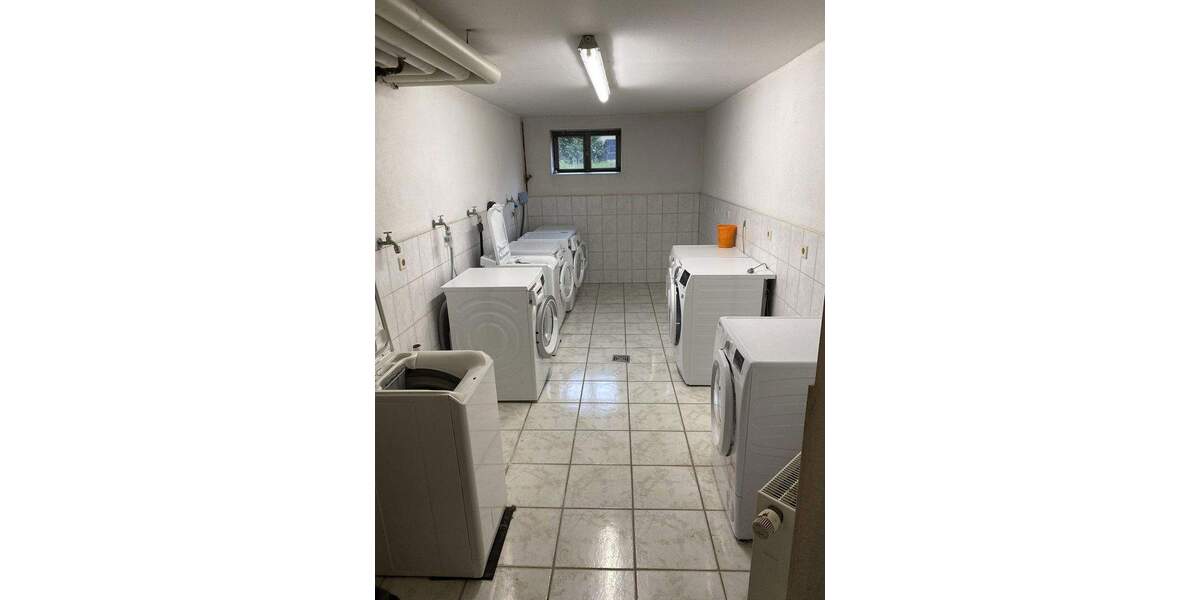 Etagenwohnung Schkopau Ermlitz - 2 Zimmer, 62 m&sup2;, 530&euro; | Angebot:25734773