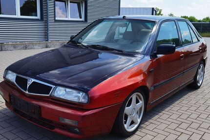 Lancia Delta 198.900 km 2.490 &euro; Taucha 04425