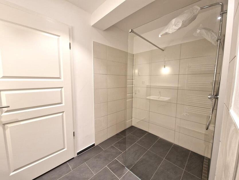 *Cityliving mit Charakter: Neubauwohnung in historischem Gebäude* 4-Zimmer-Wohnung mit 2 Balkonen 4 zimmer