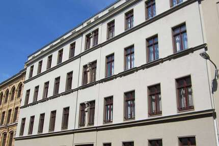 Wohnung zum Kaufen in Leipzig 359.000 € 97.11 m²