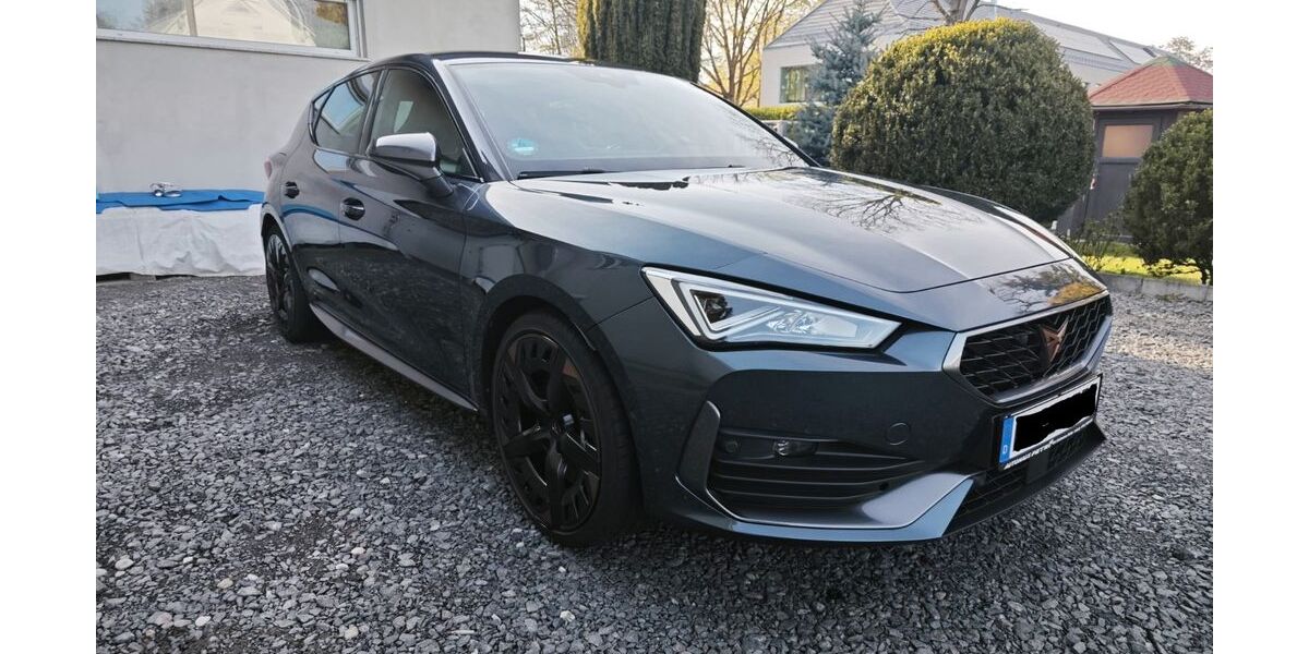 Cupra Leon 80.983 km 23.800 &euro; Leipzig 04289