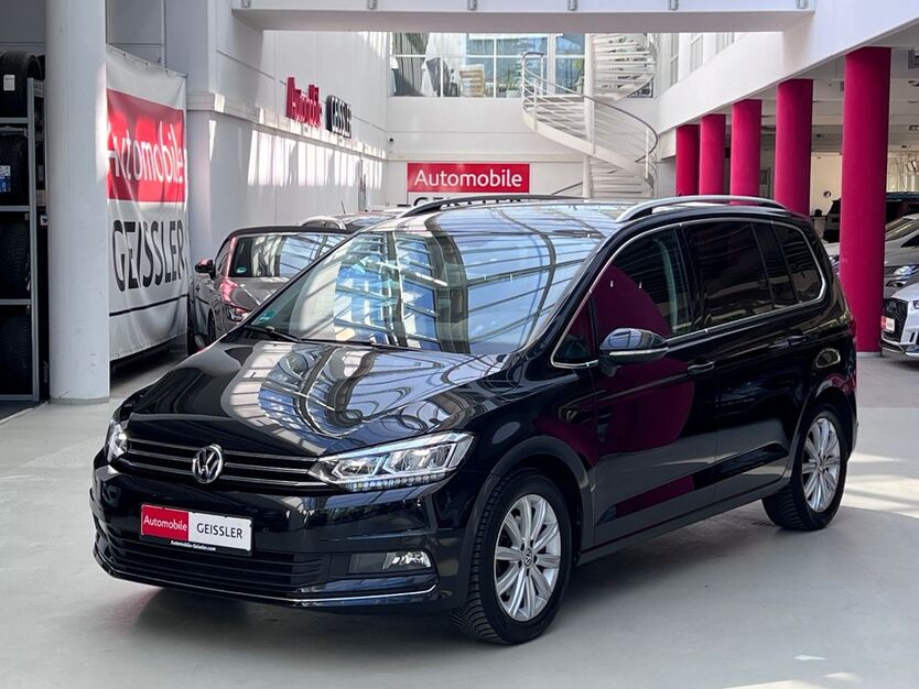 VW Touran 47.350 km 21.490 € Leipzig 04347
