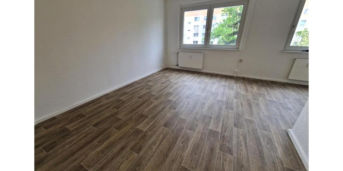 Etagenwohnung Leipzig West - 1 Zimmer, 33 m&sup2;, 326&euro; | Angebot:26419890