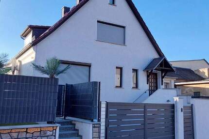 Haus Borna - 5 Zimmer, 145 m&sup2;, 325.000&euro; | Angebot:25738699