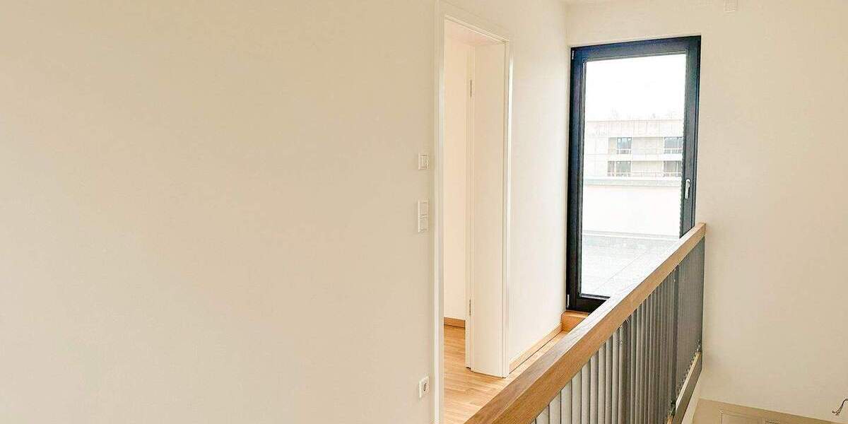 Doppelhaushälfte Zwenkau - 5 Zimmer, 157 m&sup2;, 2.435&euro; | Angebot:25834933