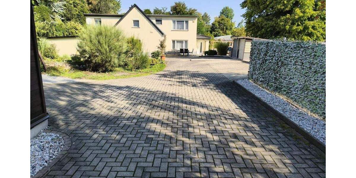 Mehrfamilienhaus, Wohnhaus Leipzig Thekla - 1 Zimmer, 215 m&sup2;, 640.000&euro; | Angebot:25684488