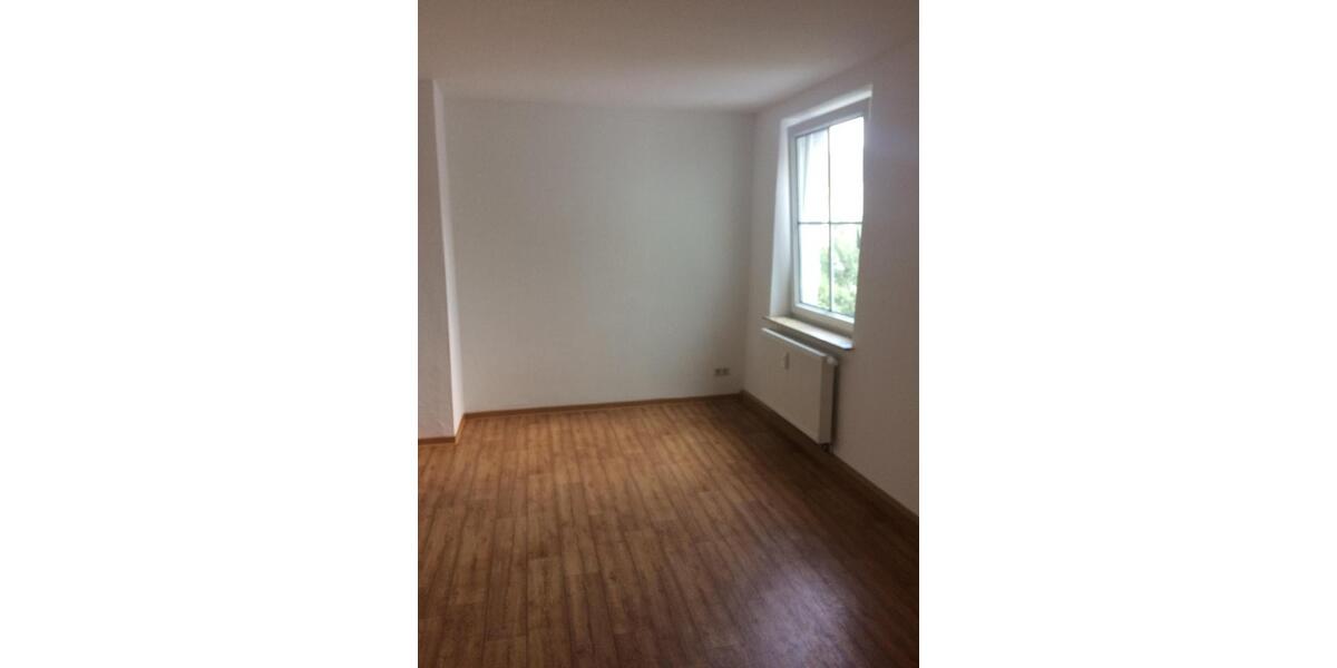 Etagenwohnung Eilenburg - 4 Zimmer, 112 m&sup2;, 700&euro; | Angebot:25230895