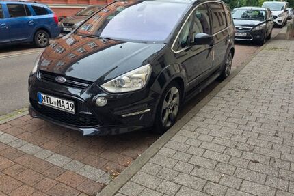 Ford S-Max 285.000 km 4.900 &euro; Markranstädt 04420
