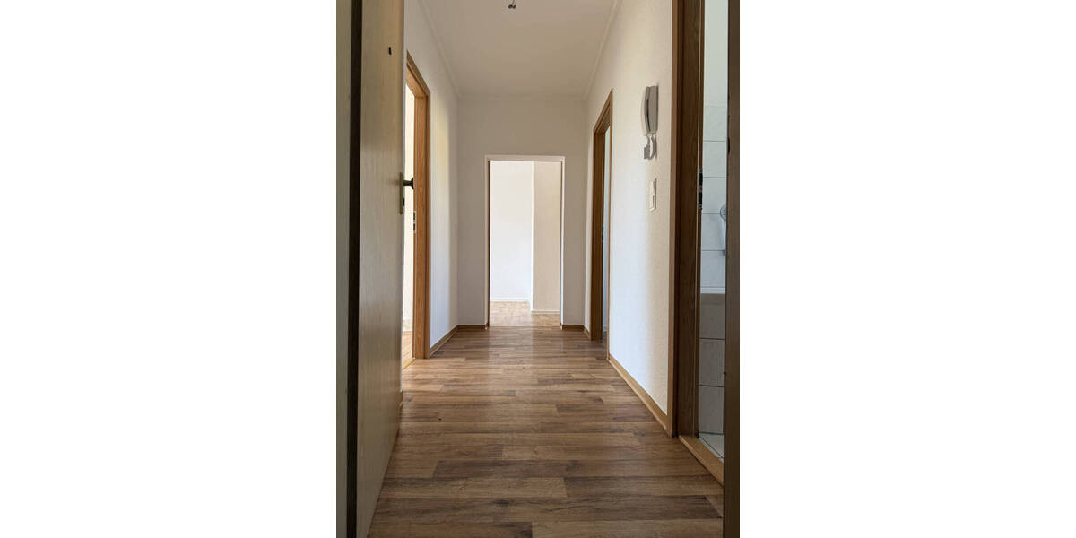 Etagenwohnung Bad Dürrenberg - 3 Zimmer, 60 m&sup2;, 381&euro; | Angebot:26450229