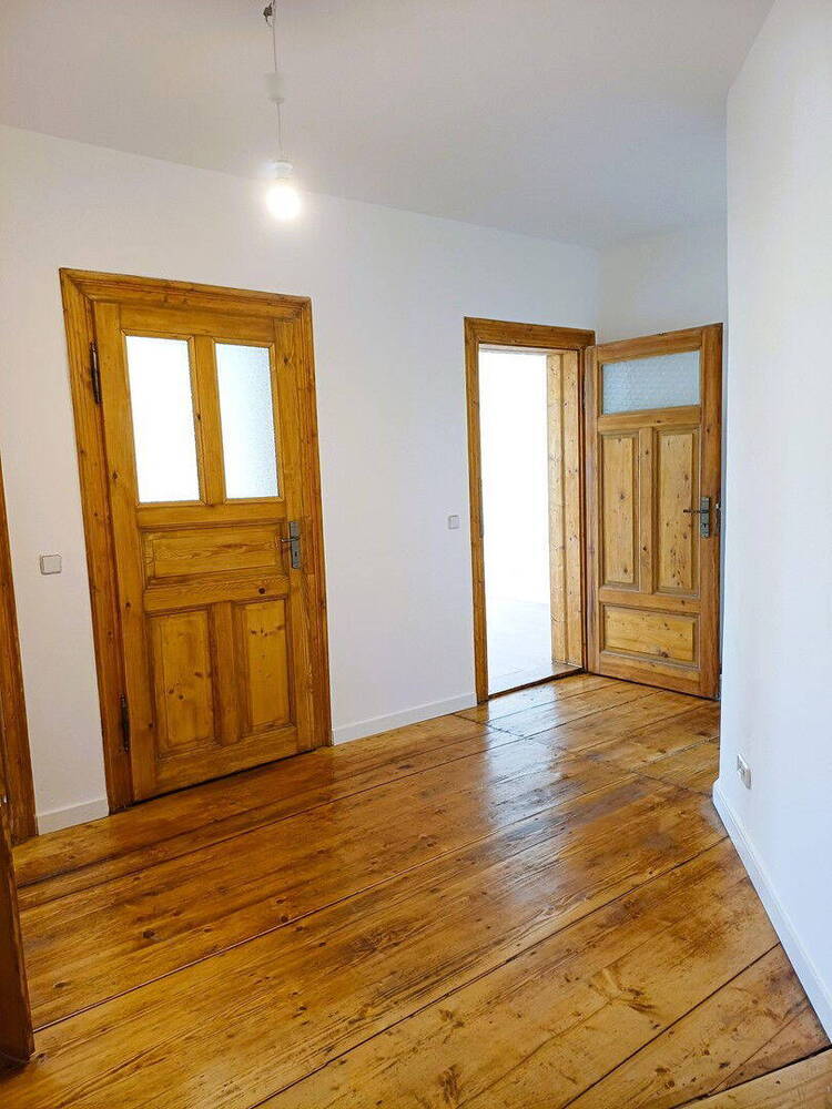 Charmanter Altbau - Moderne 3-Zimmer-Wohnung mit EBK in Leipzig-Anger-Crottendorf