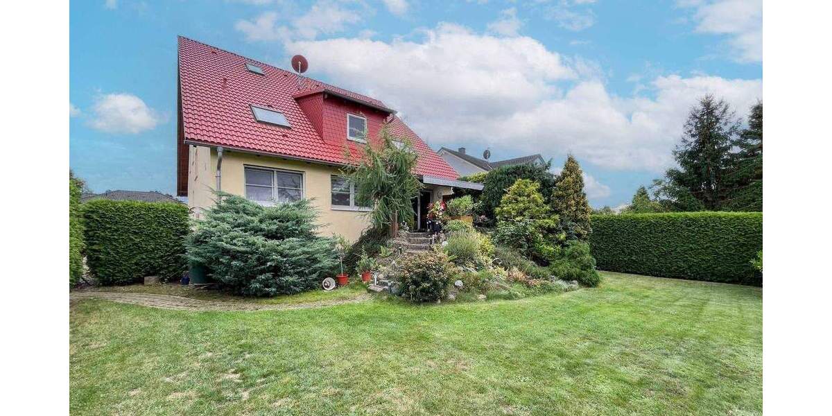 Großzügiges Wohnen mit Gartenidylle - Seltene Gelegenheit für Eigennutzer & Anleger 5 zimmer