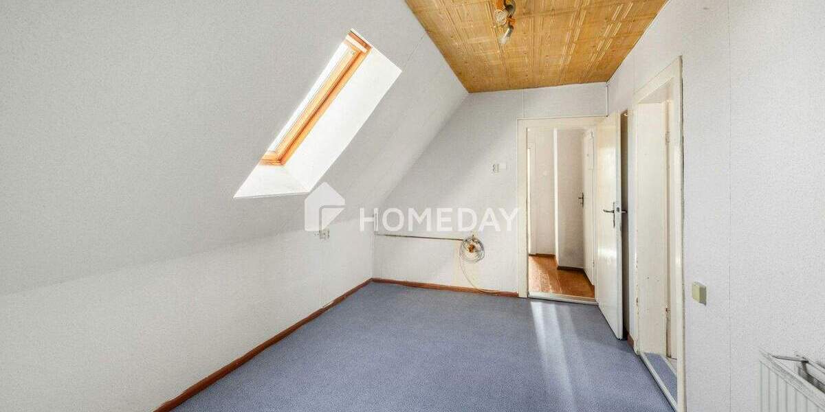 Einfamilienhaus Schkeuditz Wolteritz - 8 Zimmer, 150 m&sup2;, 260.000&euro; | Angebot:25775243