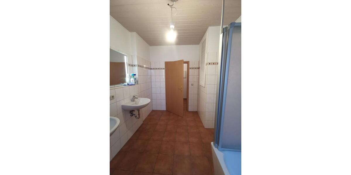 Etagenwohnung Eilenburg - 1 Zimmer, 50 m&sup2;, 325&euro; | Angebot:26165751