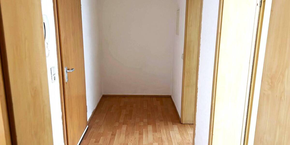 Etagenwohnung Delitzsch - 2 Zimmer, 82 m&sup2;, 150.000&euro; | Angebot:25733632