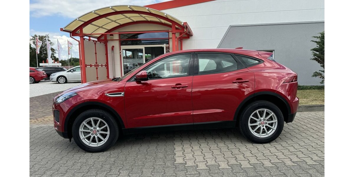 Jaguar E-Pace P250 AWD /LED//DAB/Sound/Spur/Kamera/Ahk 48.110 km 22.990 &euro; Leipzig 04347