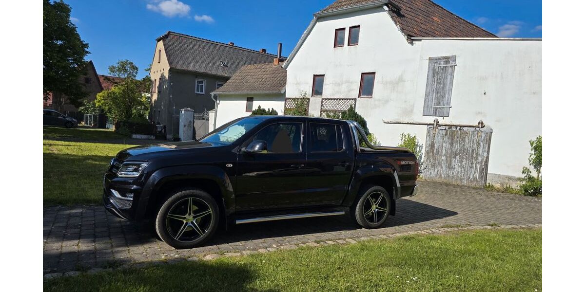 VW Amarok 62.000 km 39.900 &euro; Lützen 06686