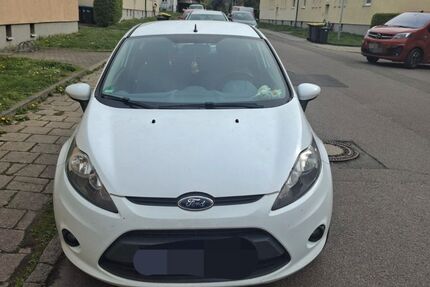 Ford Fiesta 173.417 km 2.500 &euro; Zwenkau 04442