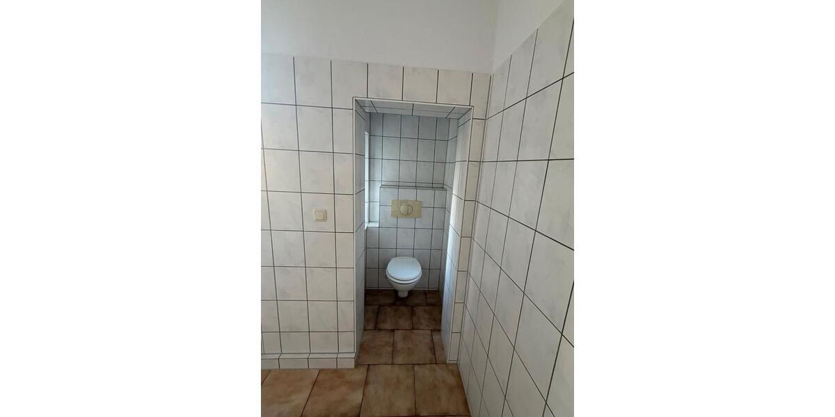 Etagenwohnung Markkleeberg - 2 Zimmer, 62 m&sup2;, 690&euro; | Angebot:26394885