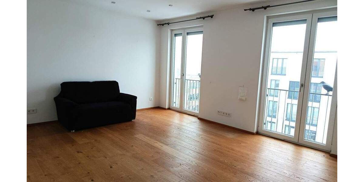 Etagenwohnung Zwenkau - 3 Zimmer, 108 m&sup2;, 1.499&euro; | Angebot:25736432