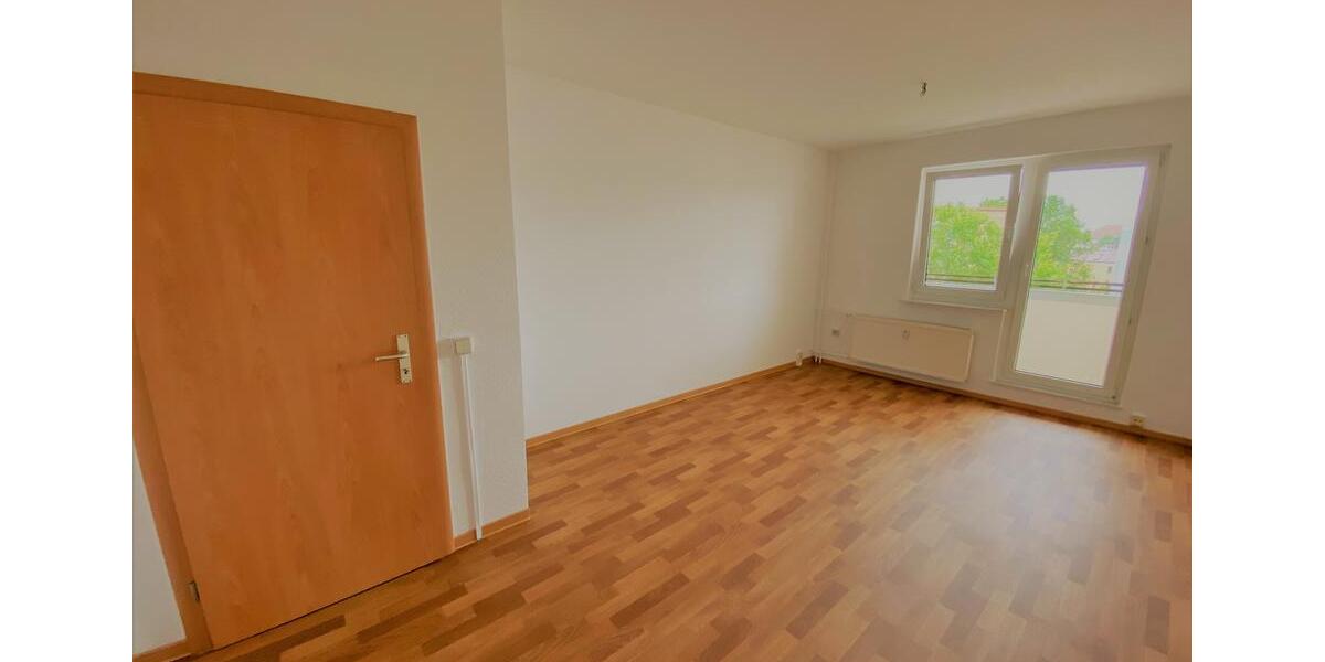 Etagenwohnung Wurzen - 2.5 Zimmer, 63 m&sup2;, 345&euro; | Angebot:25921327