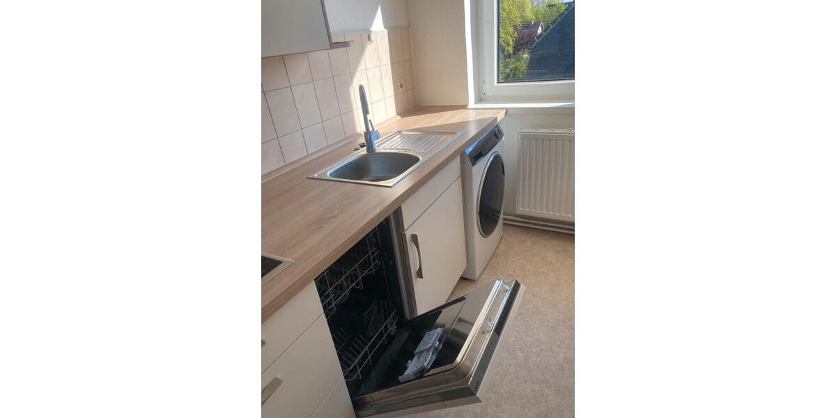 Etagenwohnung Borna - 3 Zimmer, 66 m&sup2;, 450&euro; | Angebot:26340978