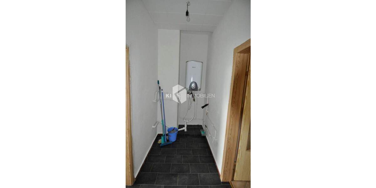 Reihenmittelhaus Regis-Breitingen Breitingen - 7 Zimmer, 120 m&sup2;, 58.000&euro; | Angebot:25672475
