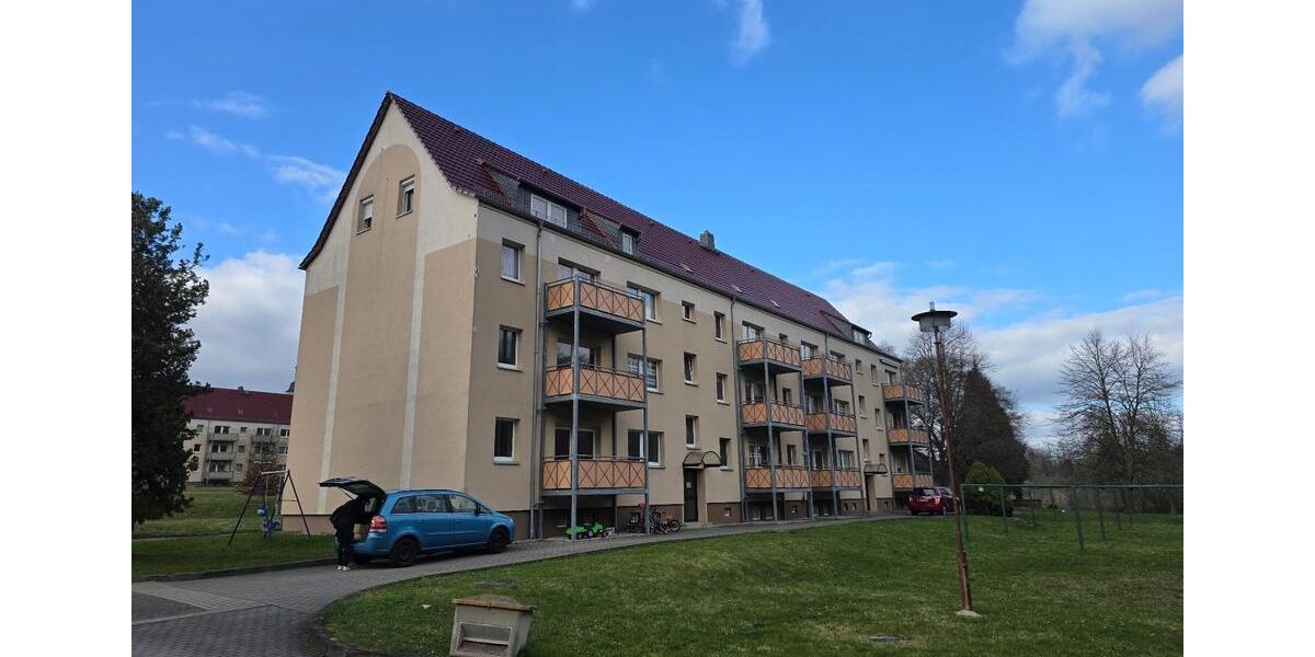 Etagenwohnung Grimma - 3 Zimmer, 60 m&sup2;, 306&euro; | Angebot:26273702