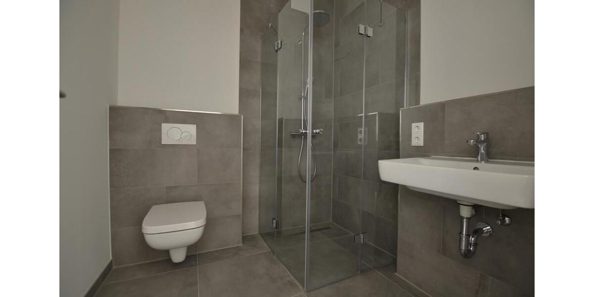 Reihenhaus Leipzig Ost - 4 Zimmer, 147 m&sup2;, 2.076&euro; | Angebot:24747257